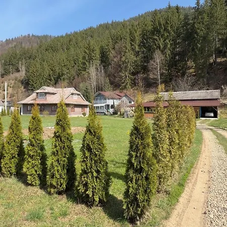 Mountain * Usteriki